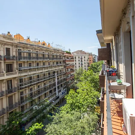 33mal1082- Big 2br Near Sagrada Familia Appartamento Barcellona