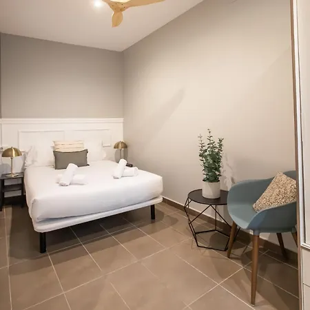 33mal1082- Big 2br Near Sagrada Familia アパート バルセロナ