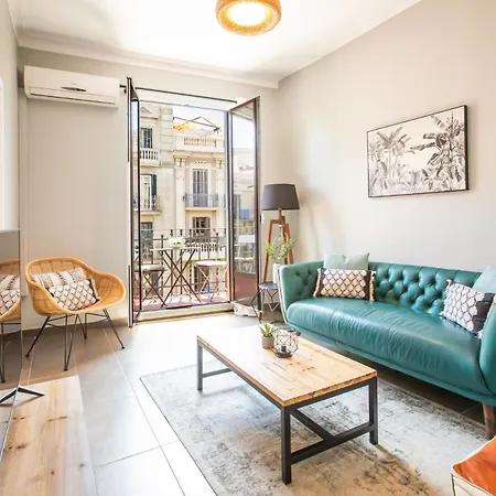 33mal1082- Big 2br Near Sagrada Familia アパート *